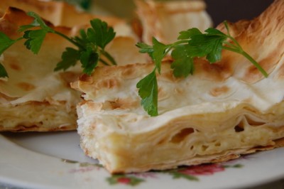 Пирог из лаваша с сыром: 6 рецептов