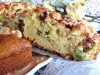 Сметанный пирог с цукатами и орехами