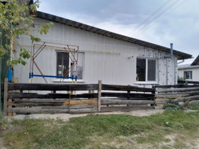 ����