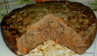Печеночный пирог из куриной печени с морковью, луком и яйцом