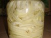 Быстрый маринованный лук для салатов (и не только)