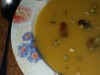 Тыквенный суп с яблоками и изюмом