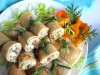 Блины с салатом из слабосолёной сельди