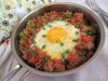Яичница с мясным фаршем за 10 минут