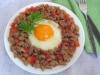 Яичница с мясным фаршем за 10 минут